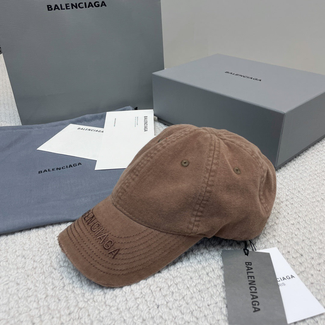 Caps