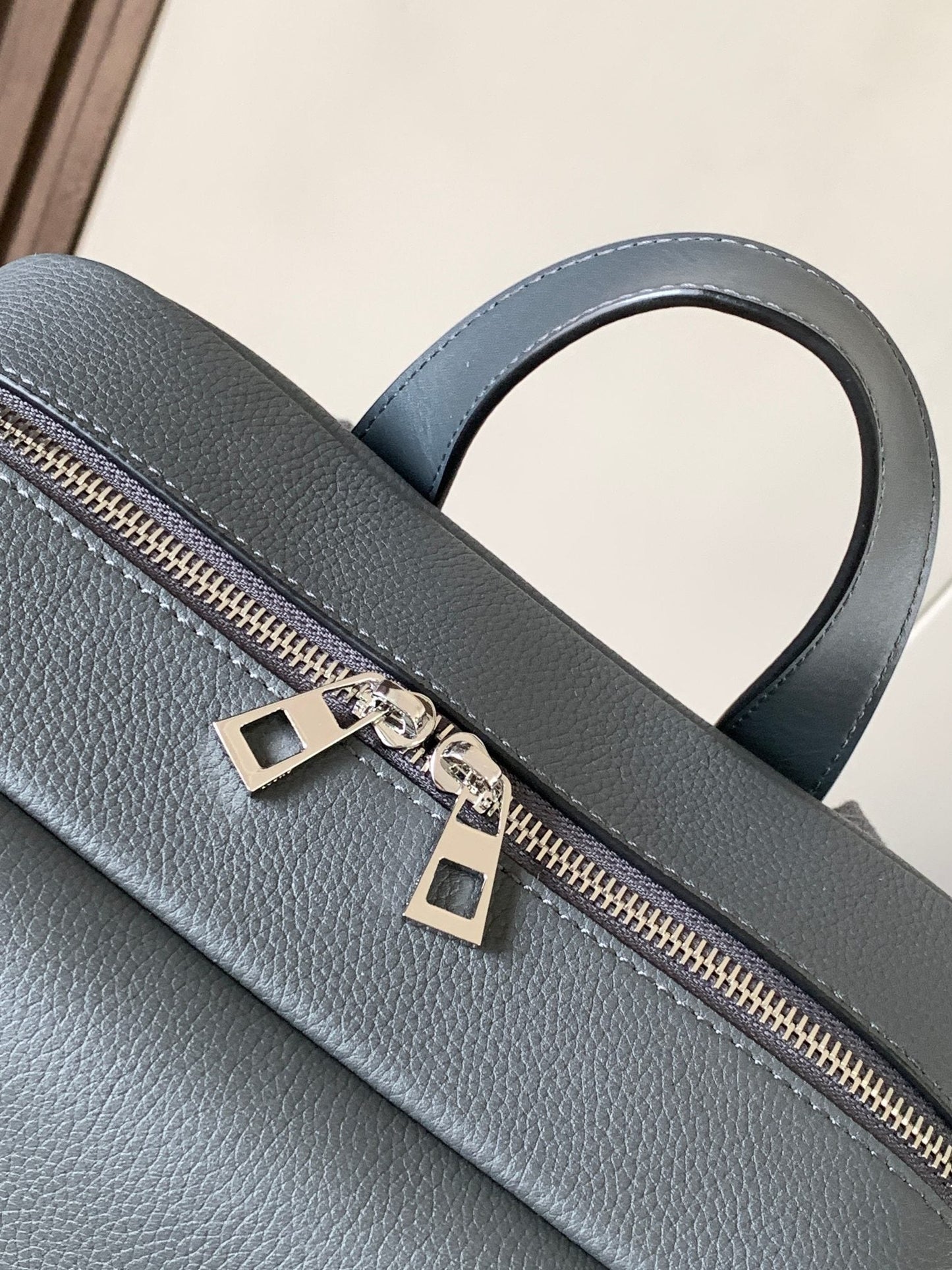 LO Backpack