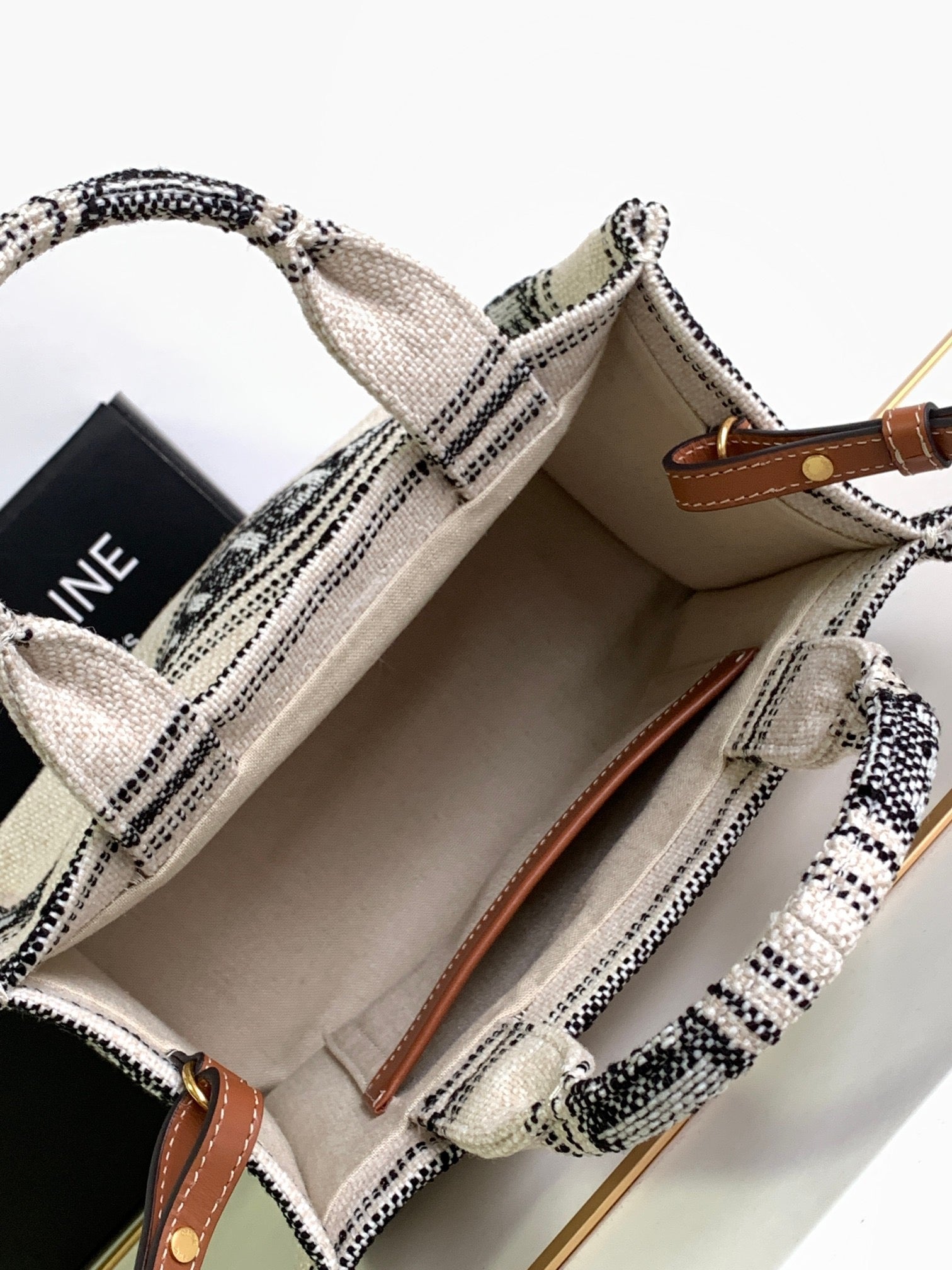 CEL Tote