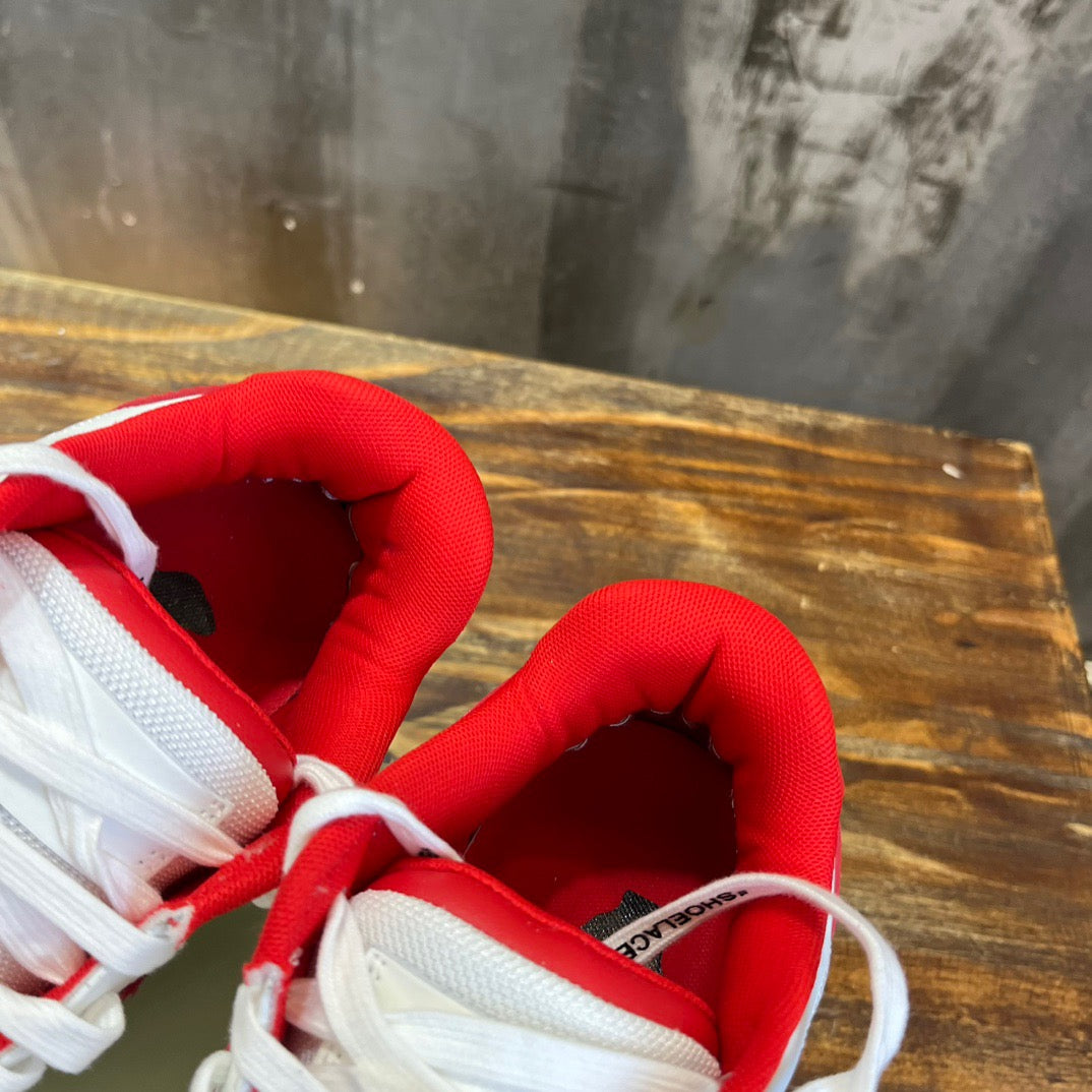 Off-White Sneakers