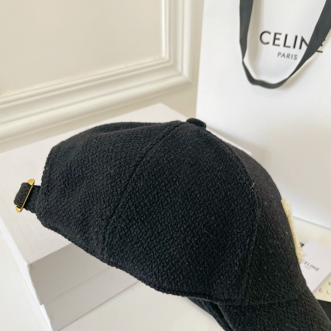 Caps