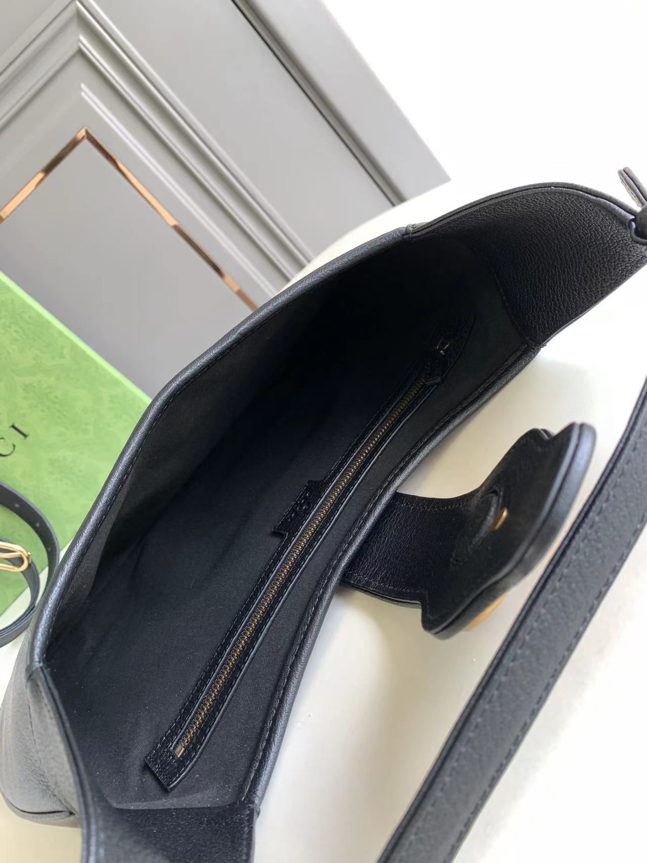 GUC Handbag