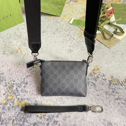 GUC Messenger Bag