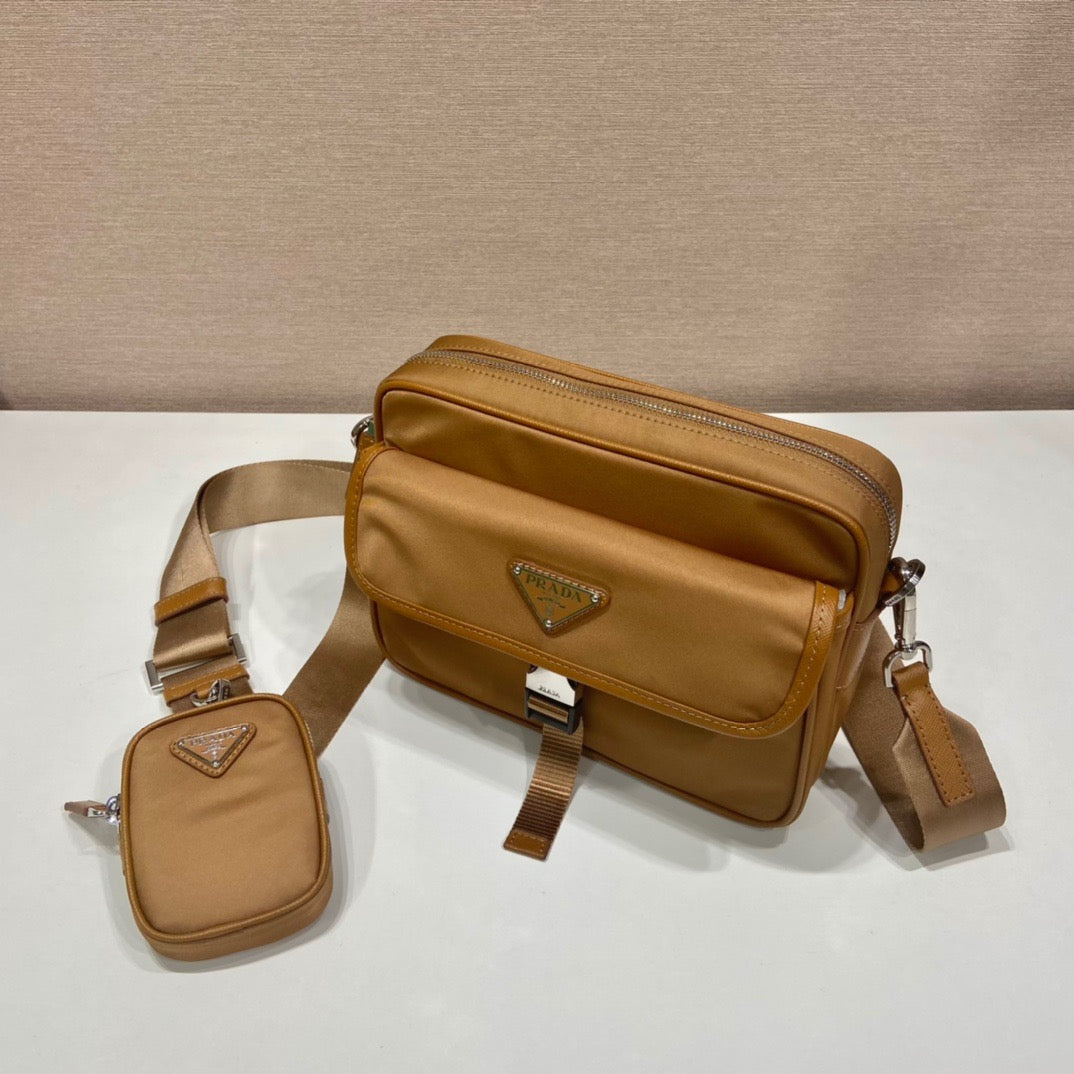 PRA Messengers Bag