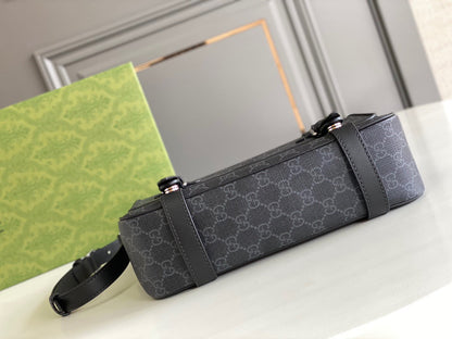 GUC Messenger Bag