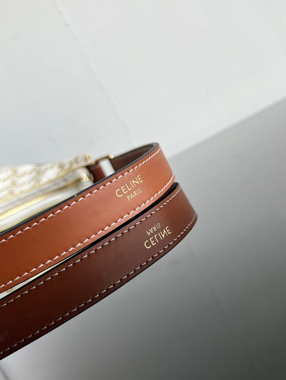 CEL Triomphe Hobo