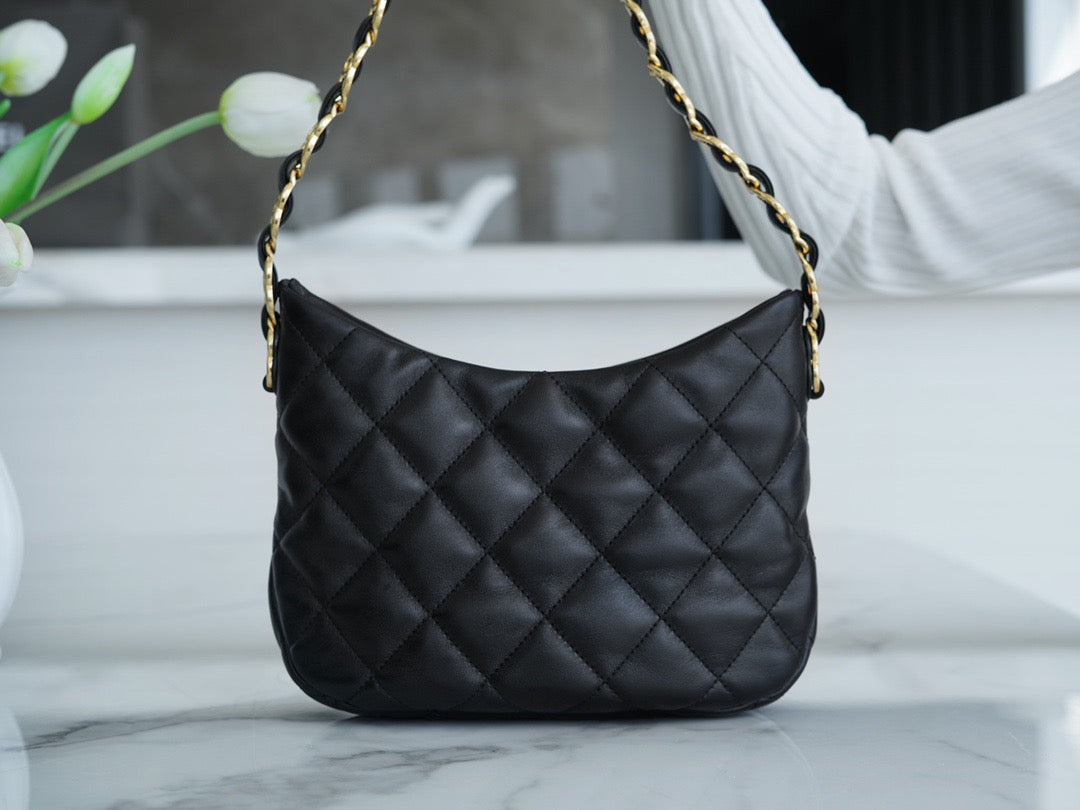 CHA 22K Hobo Bag