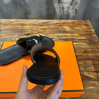 HERM Sandal