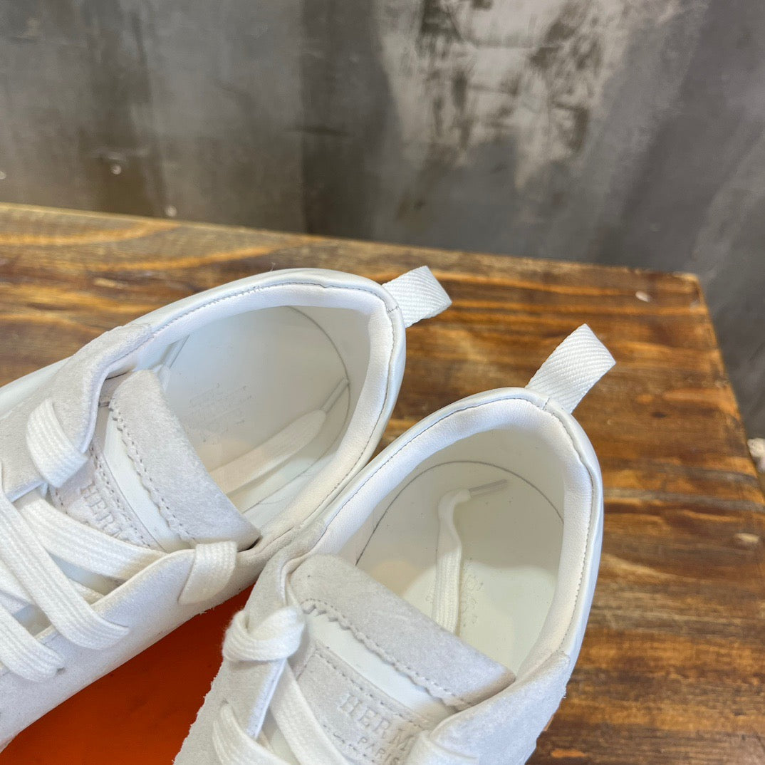 HERM Sneakers