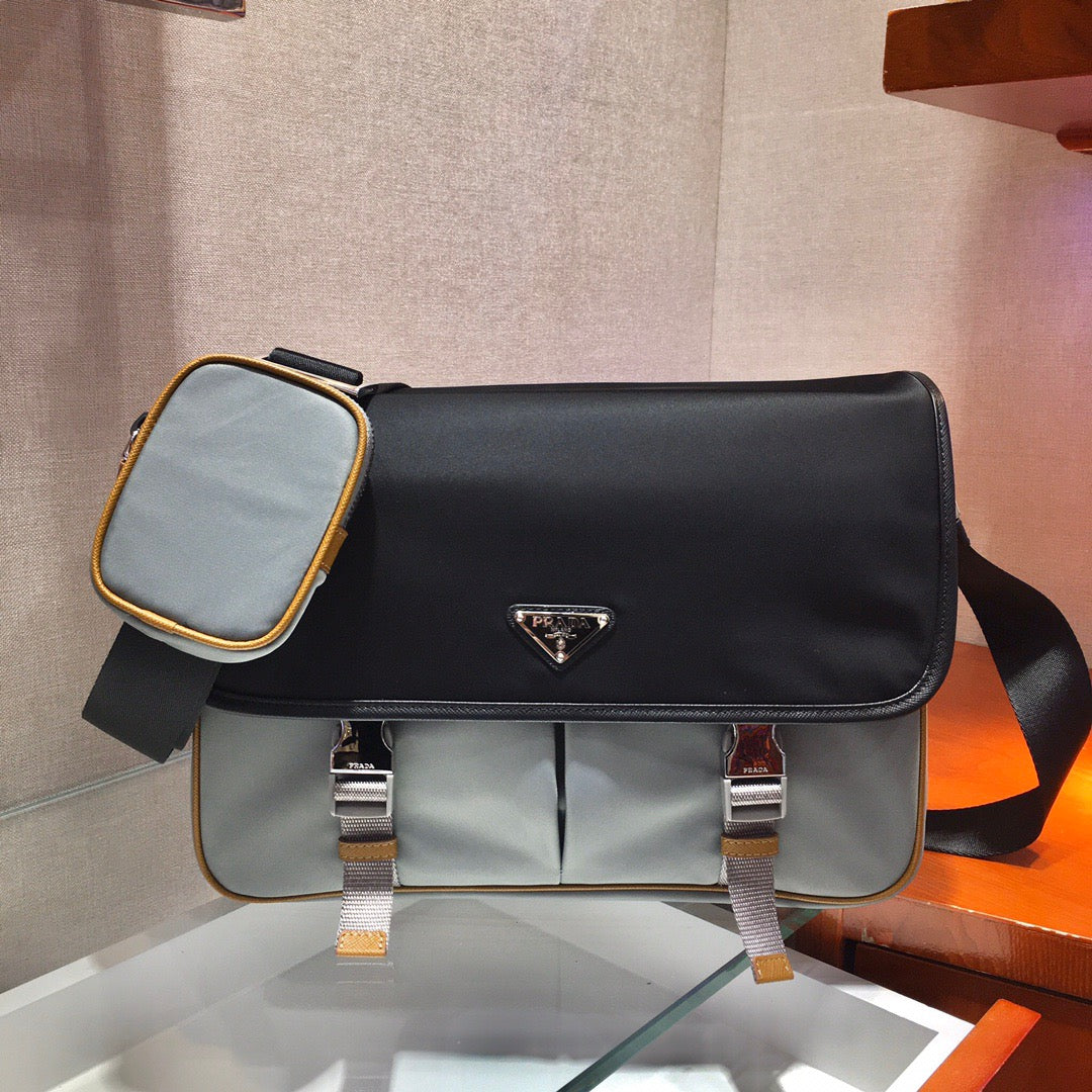 PRA Messenger Bag