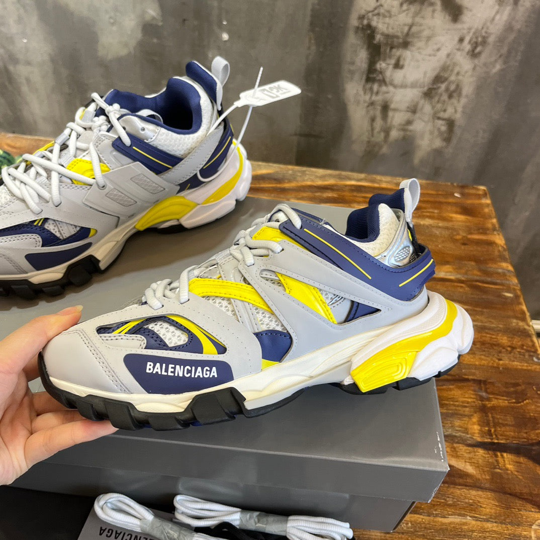 BLCG Sneakers