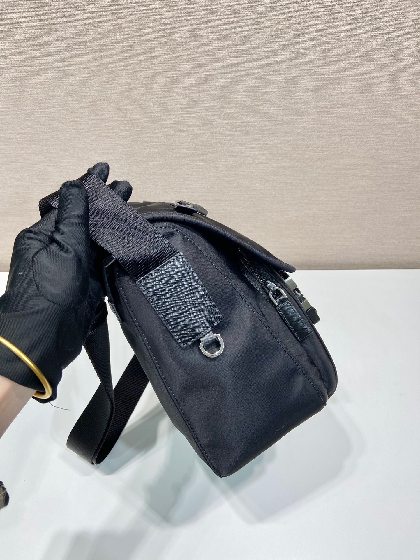 PRA Messenger Bag