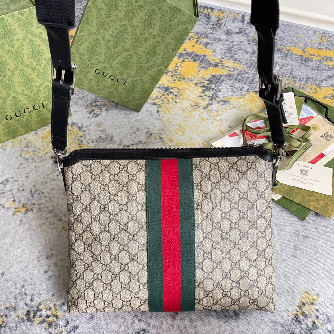 GUC Messenger Bag