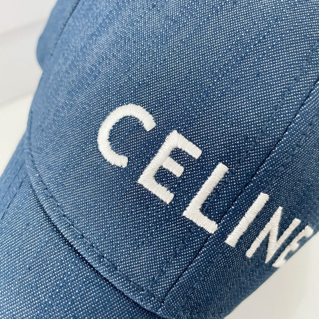 Caps