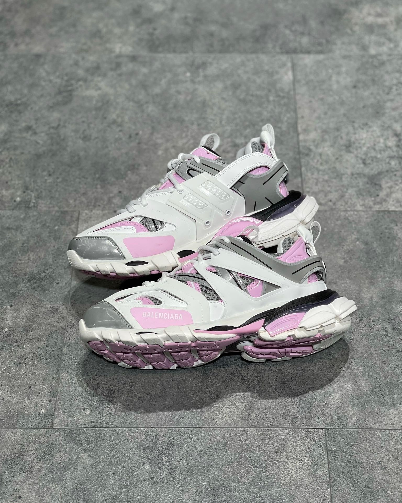 BLCG Sneakers