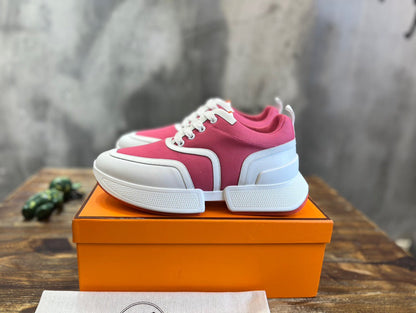 HERM Sneakers