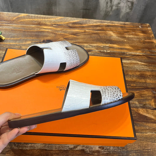 HERM Sandal