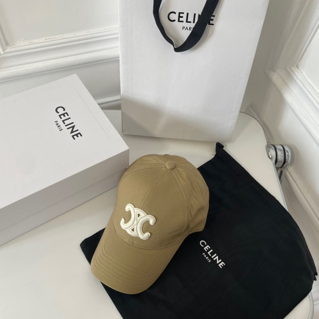 Caps