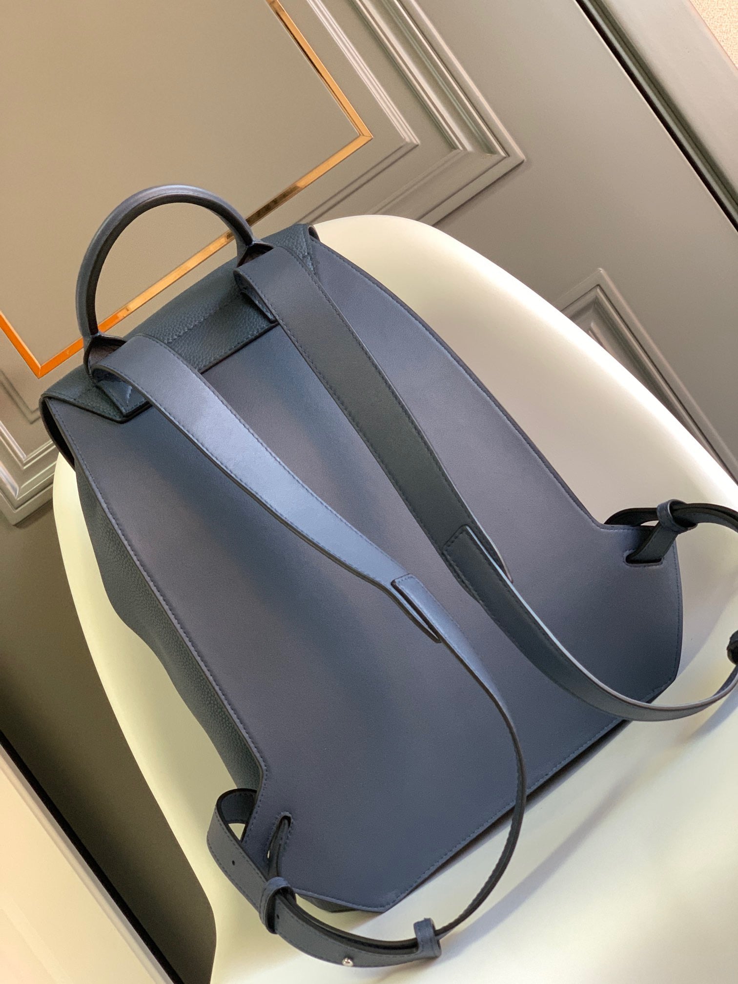 LO Backpack