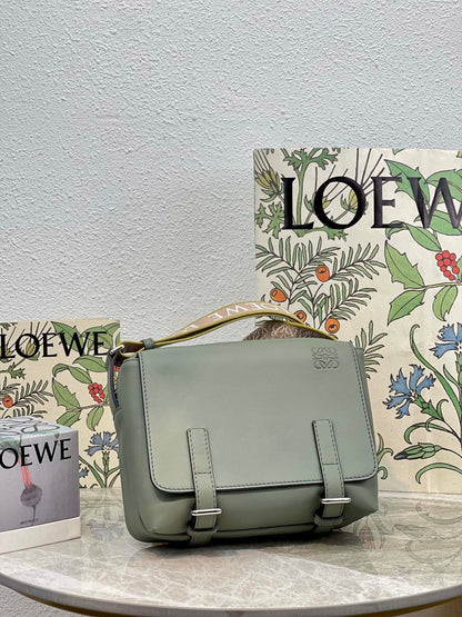 LO Messenger Bag