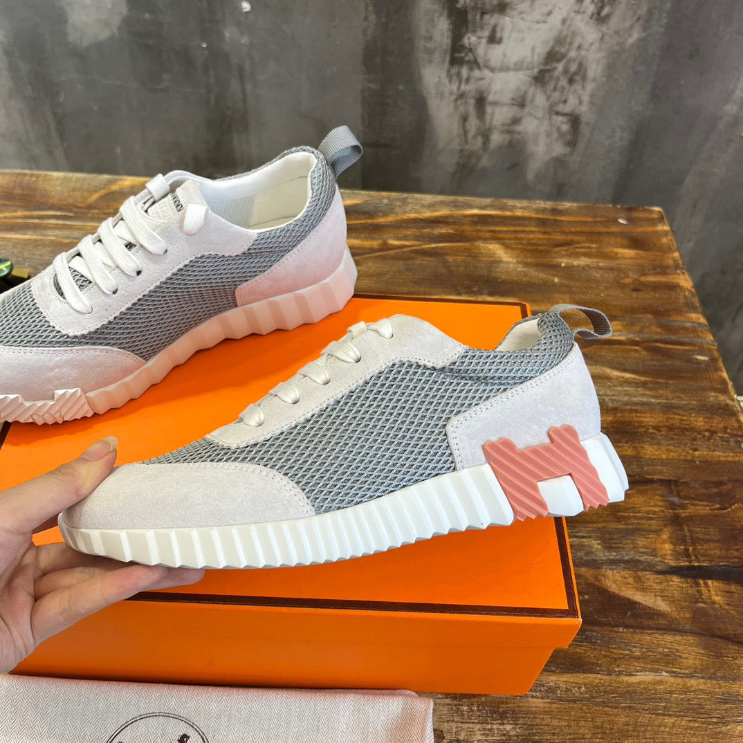 HERM Sneakers