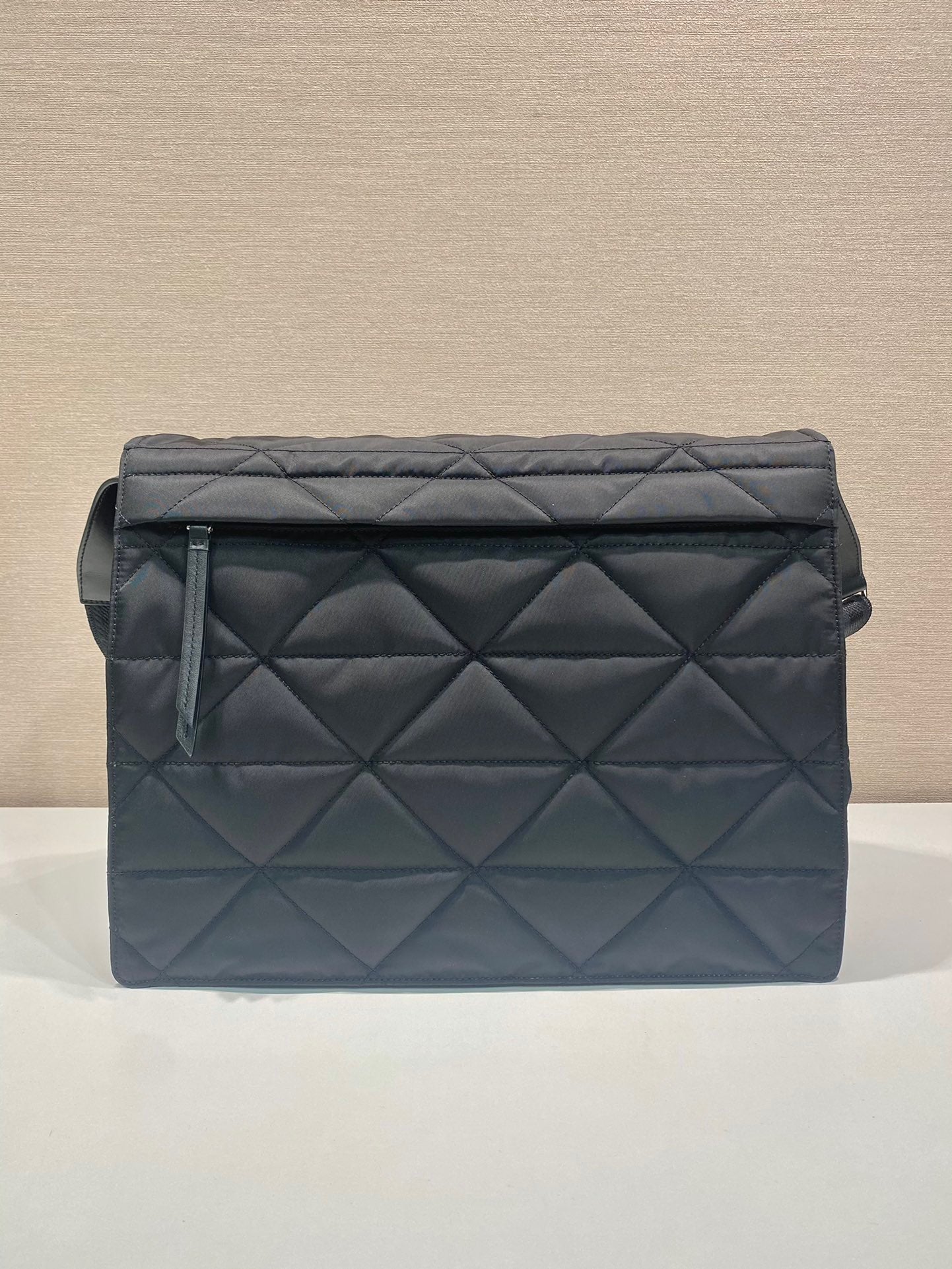PRA Messenger Bag