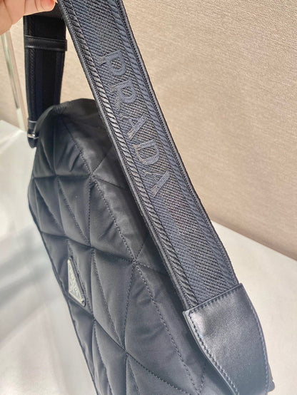 PRA Messenger Bag