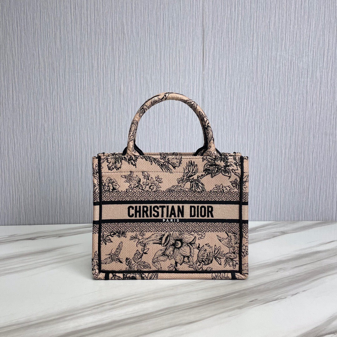DIO BookTote