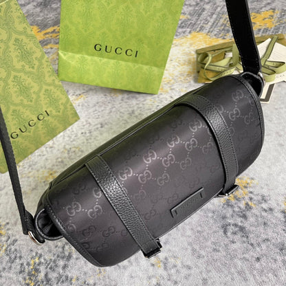 GUC Messenger Bag