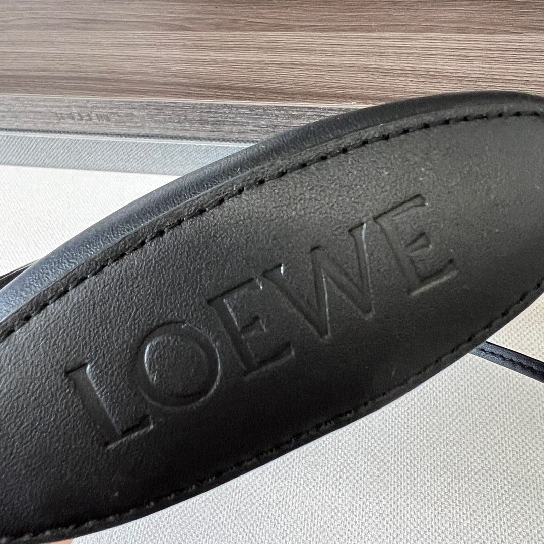 LO Sling Bag