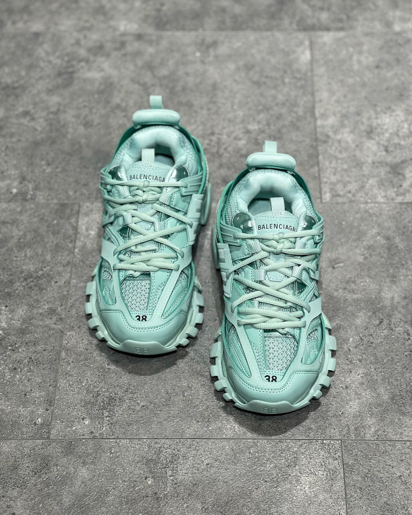 BLCG Sneakers
