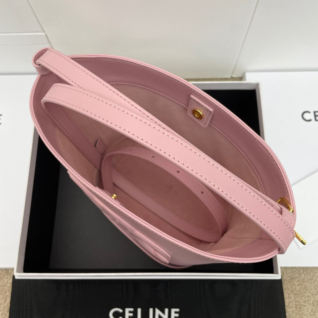 CEL Triomphe Bucket