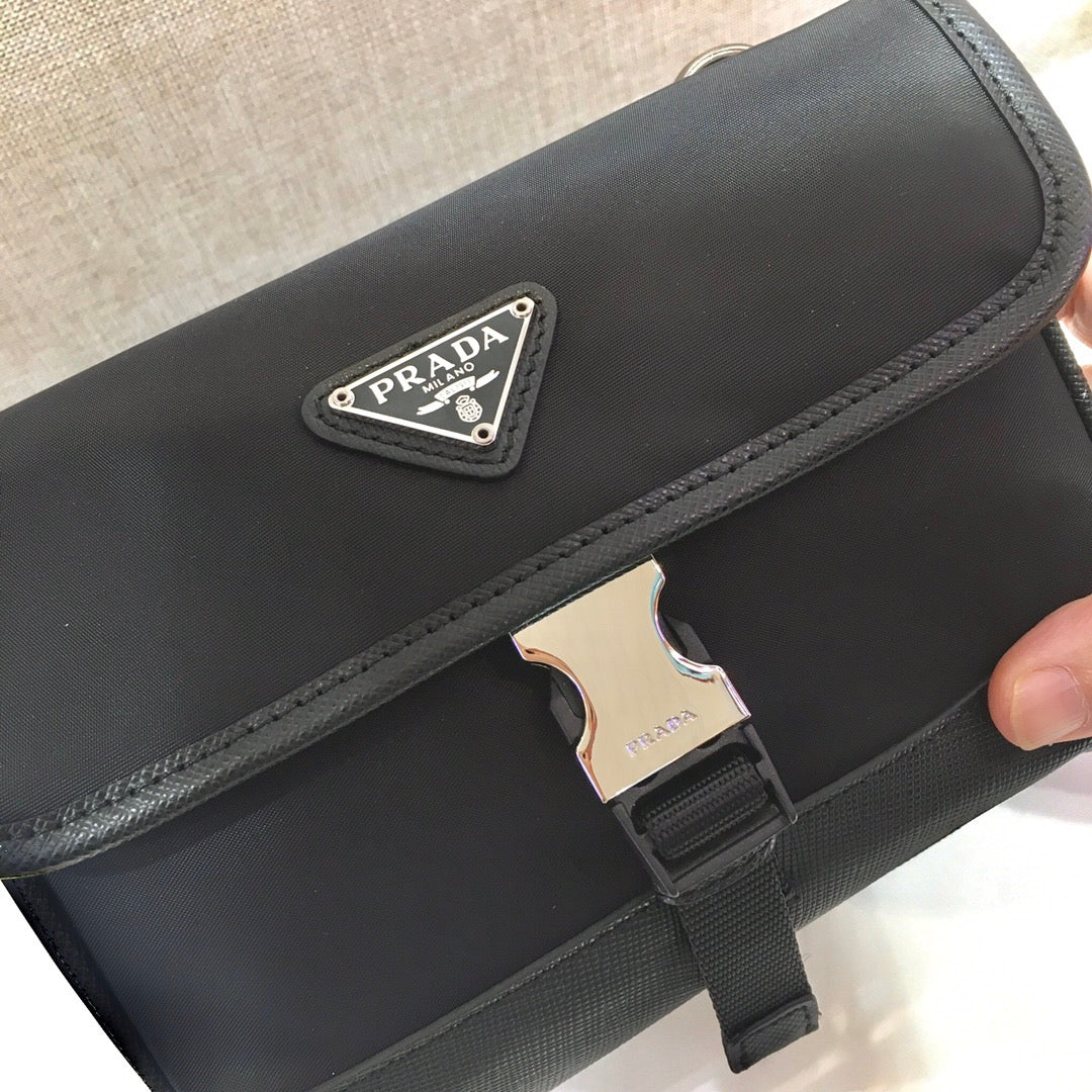 PRA Cross Body Bag