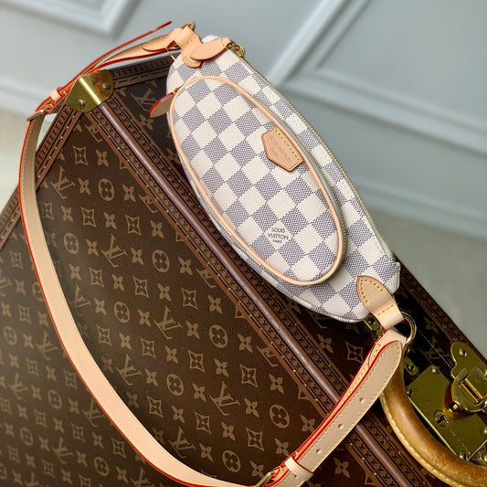 KEEPIT BUMBAG 29 IN WHITE GREY CHECKERBOARD PATTERN DAMIER AZUR COATED CANVAS