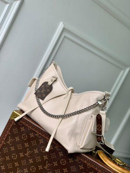 CARRYALL CARGO VIBE PM 33.5 IN VANILLE LAMBSKIN BORWN MONOGRAM TAG