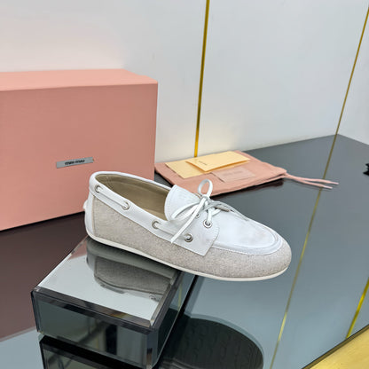 BOAT SHOES IN OFF WHITE CALFSKIN AND CANVAS