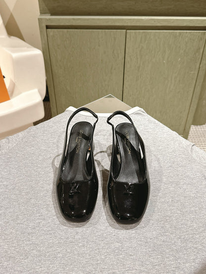 SWING SLINGBACK PUMP 55 MM IN BLACK PATENT CALFSKIN
