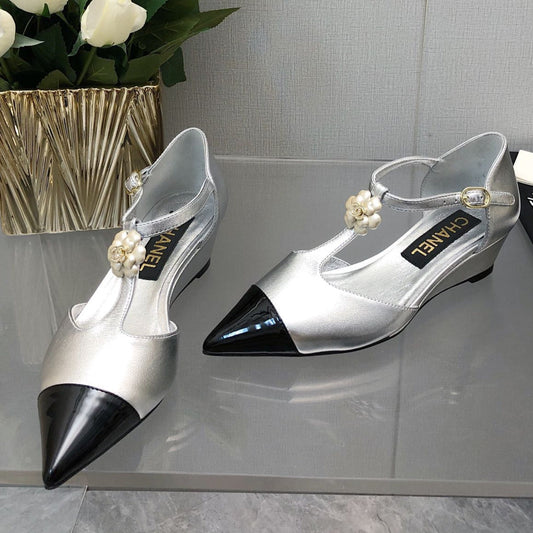 CAMELLIA CAP JANE SANDALS IN SILVER MIX BLACK LAMBSKIN