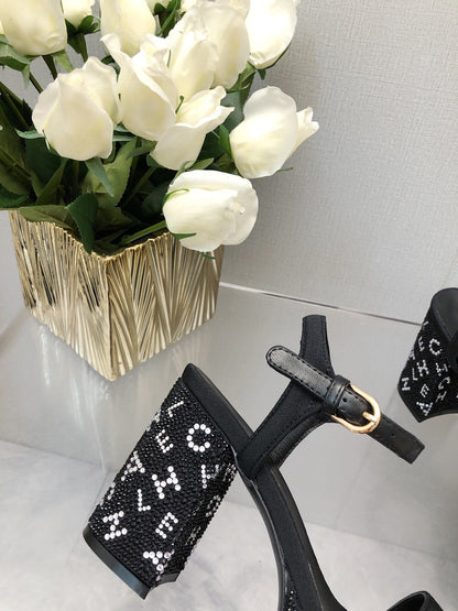 BLOCK HEEL WITH CRYSTAL 9 CM SANDAL IN BLACK FABRIC