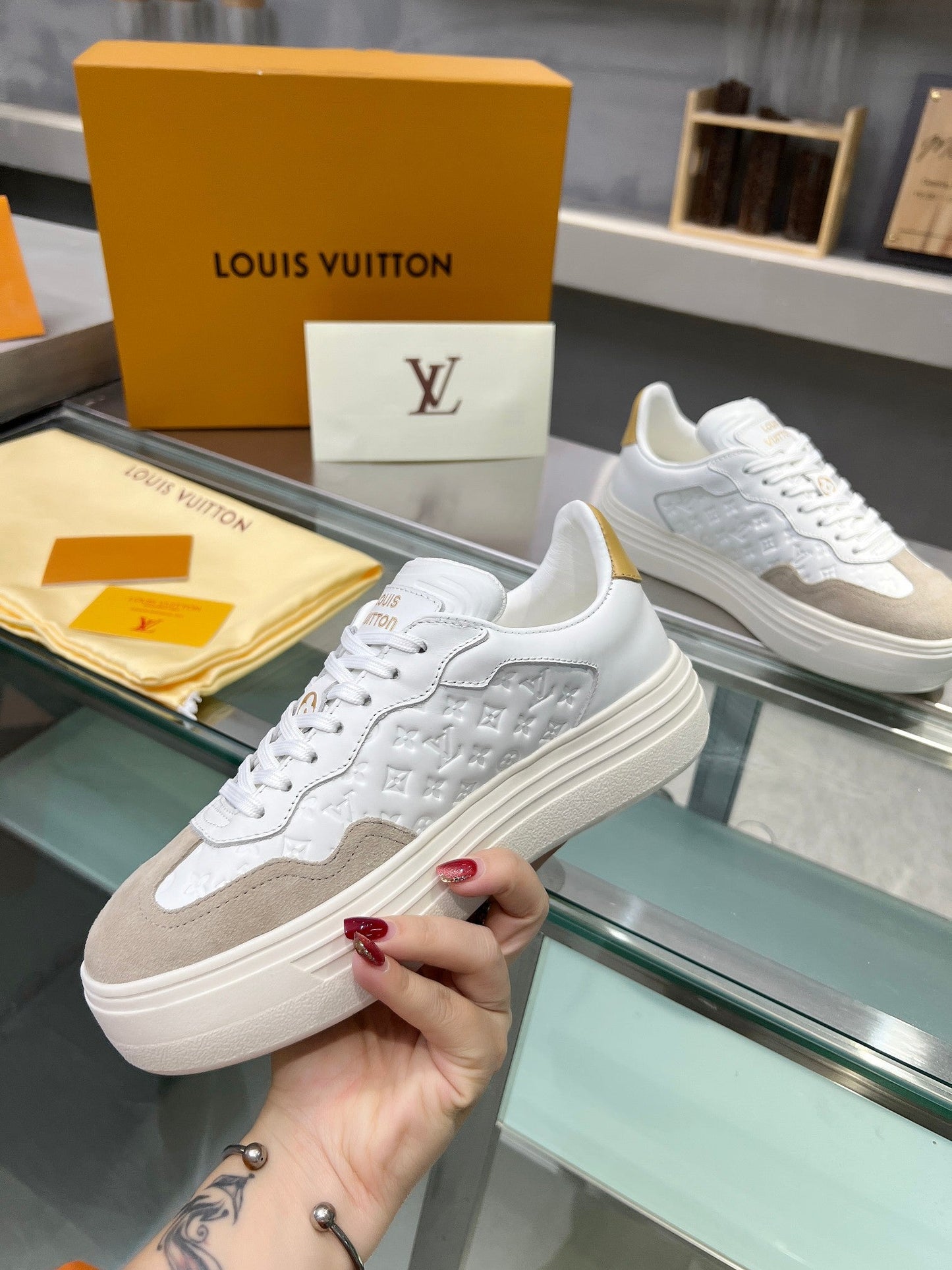 LV WOMEN GROOVY PLATFORM IN CAMEL BROWN SUEDE MIX WHITE EMBOSSED CALFSKIN