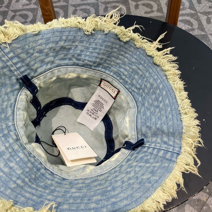 BUCKET HAT IN LIGHT BLUE DENIM 346892