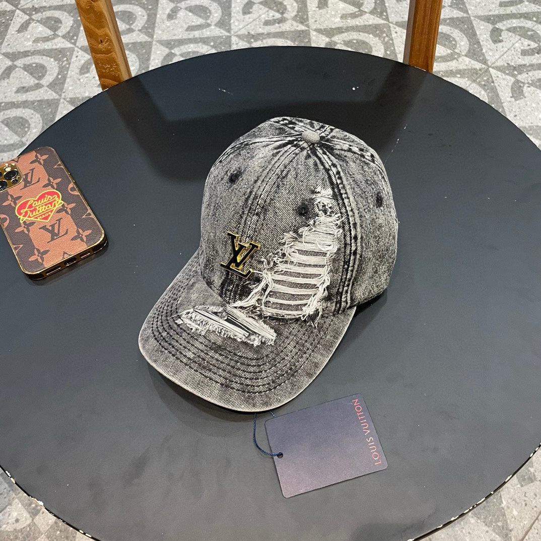 BASEBALL CAP IN LIGHT GRAY DENIM 404846