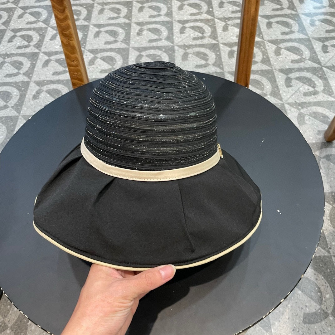STRIPED BUCKET HAT IN BLACK COTTON 434998
