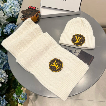 SET SCARF AND HAT IN BEIGE WOOL 434611