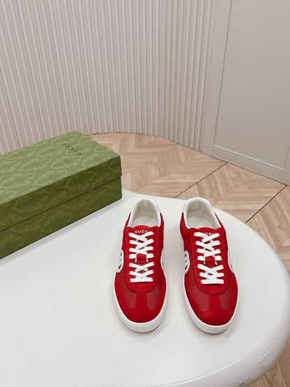 SNEAKER WITH INTERLOCKING G IN CHERRY RED SUEDE AND MESH