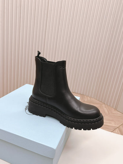 PRA BRUSHED BOOTIES BLACK CALFSKIN