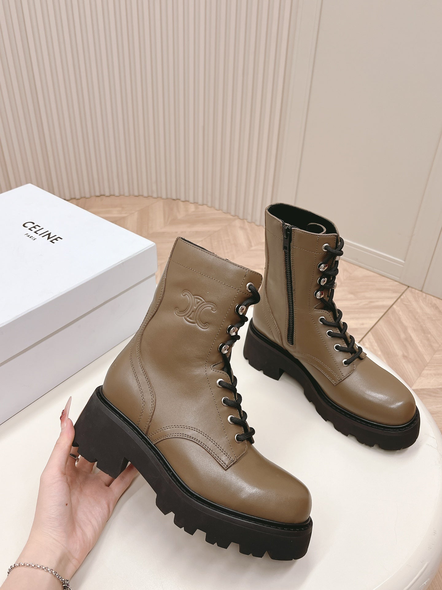 TRIOMPHE RANGERS MID LACE-UP BOOT IN CHOCOLATE BROWN CALFSKIN