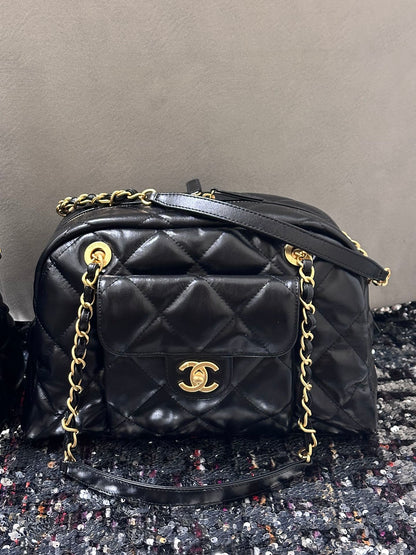 BOWLING BAG 33 IN BLACK SOFT LAMBSKIN GOLD HARDWARE
