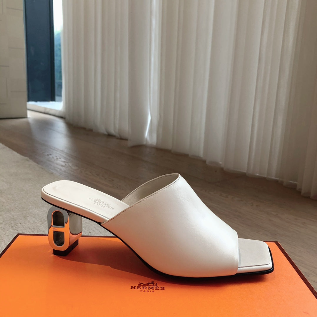 ICONIQUE 60 SANDAL WHITE CALFSKIN