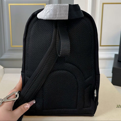 SILVER BUCKLE BACKPACK 30 IN BLACK RE-NYLON